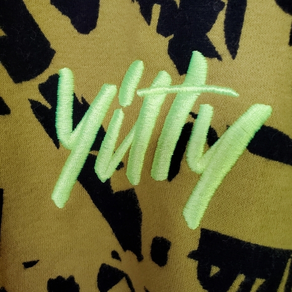 Yitty Womens Major Label Pullover. Fablethics Size XL - Picture 3 of 8